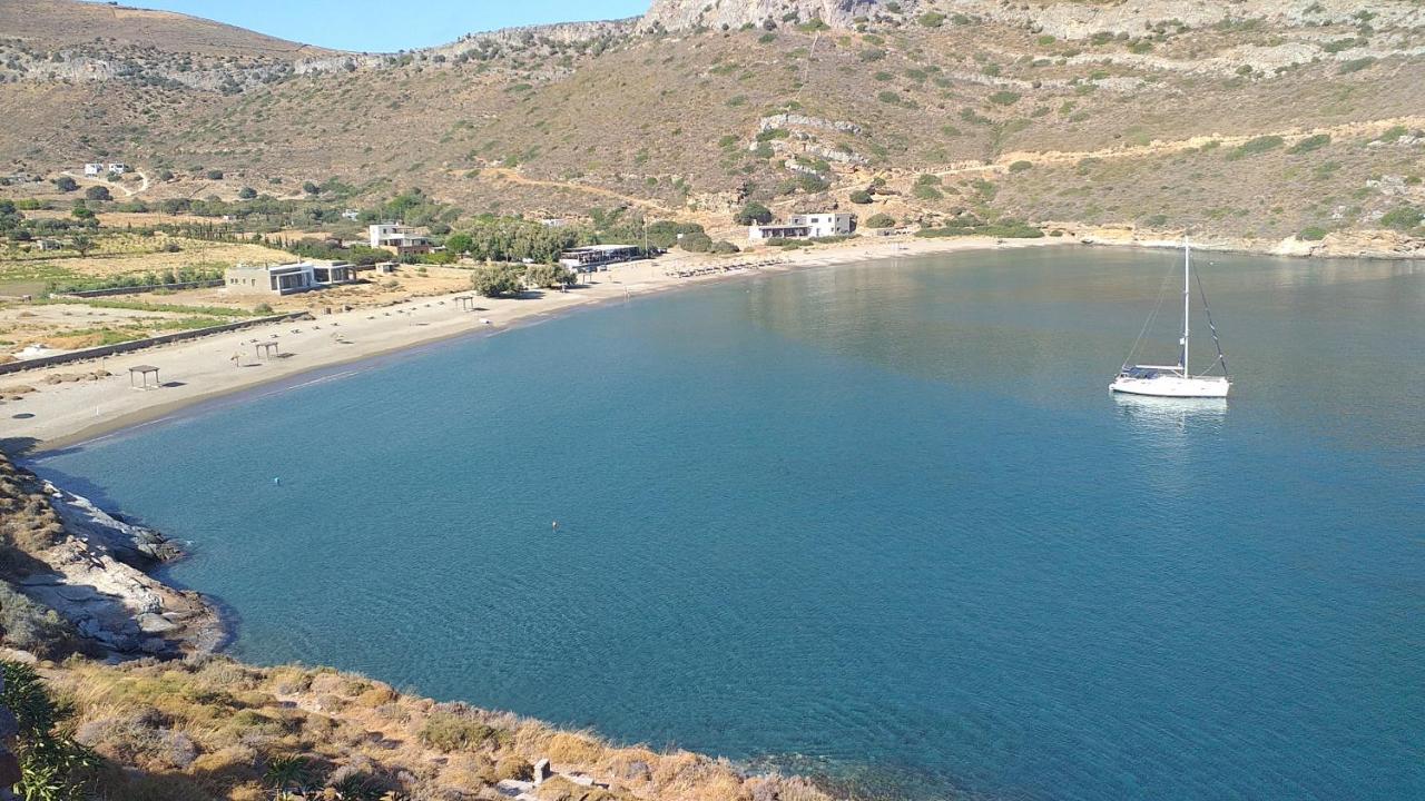 Waterfront Villa Spathi  Exterior photo